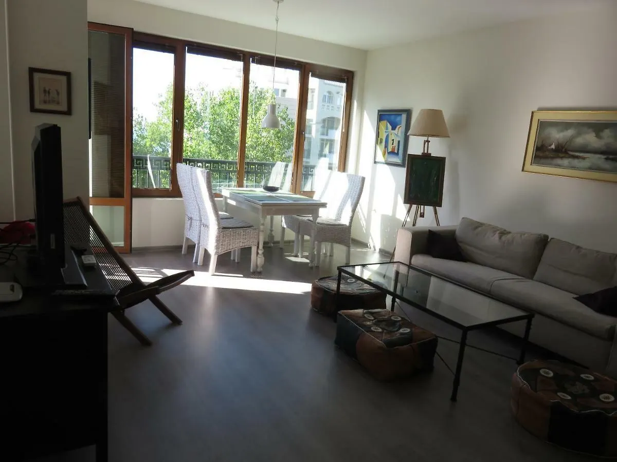 Апартаменты Nereya Palace Art Aprtament Marina Поморие Болгария